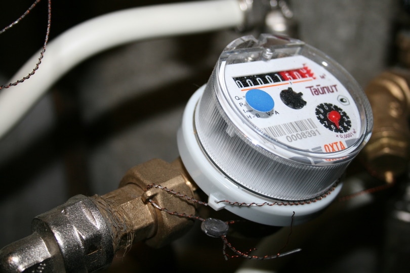 Low Water Pressure in the House: 10 Causes and Solutions