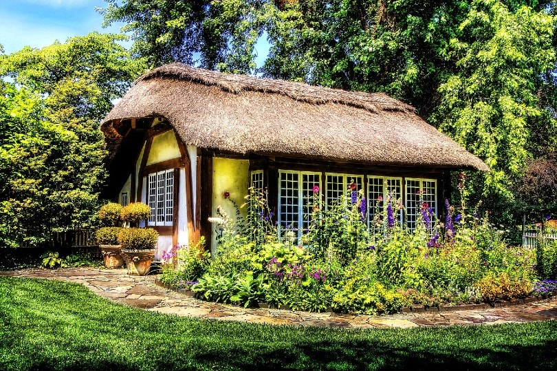 25 Types of Houses (with Pictures)