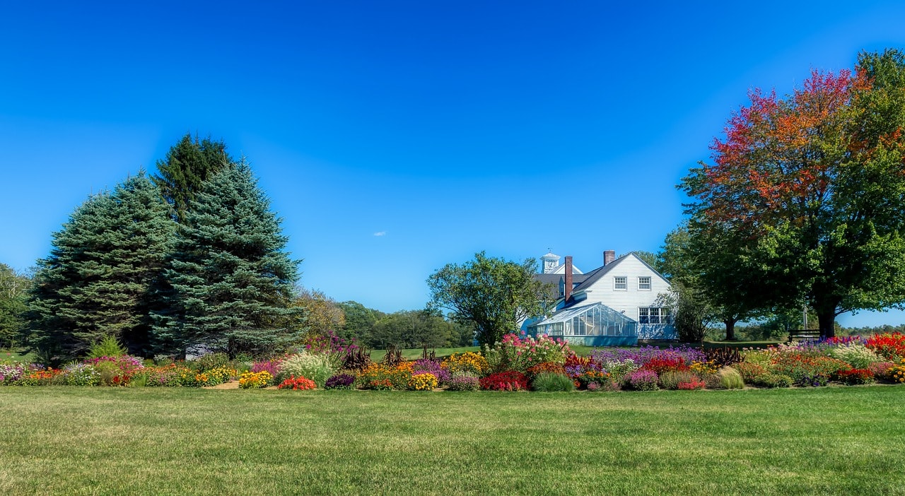 25 Types of Houses (with Pictures)