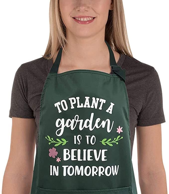 25 Great Gardening Gifts for Grandma