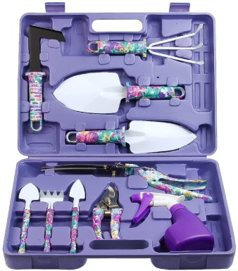 30 Great Gardening Gifts for Her in 2022