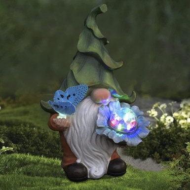 30 Great Gardening Gifts for Her in 2022