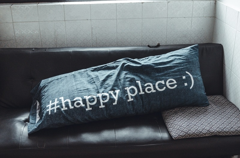 41 Brilliant Uses for Old Pillows in Your Home & Garden