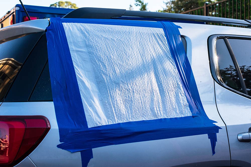 How to Cover a Broken Car Window in Five Steps (with Pictures)
