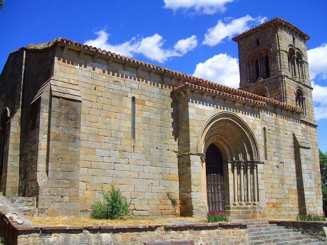 25 Safest Cities in Spain (2022 Update)