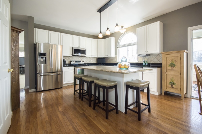 25 Different Types of Wood Flooring (With Pictures)