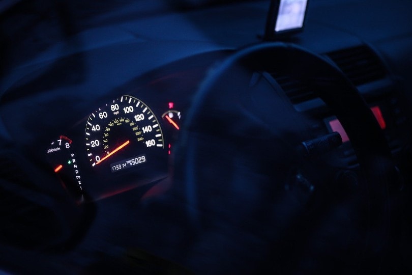 10 Different Types of Lights on a Car (with Pictures)