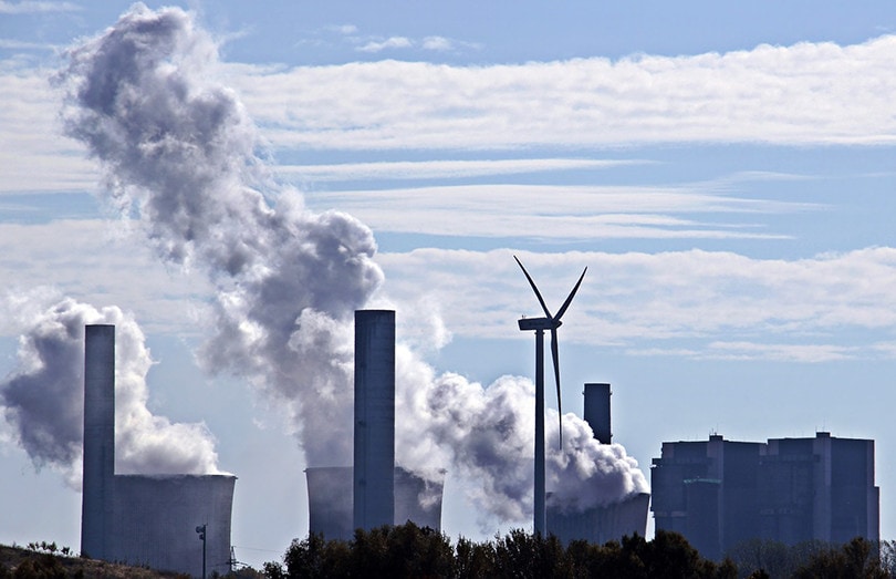 15 Electricity Myths and Misconceptions – You Need to Stop Believing These!
