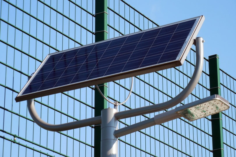 Do Solar Lights Need Direct Sunlight? What You Need To Know!