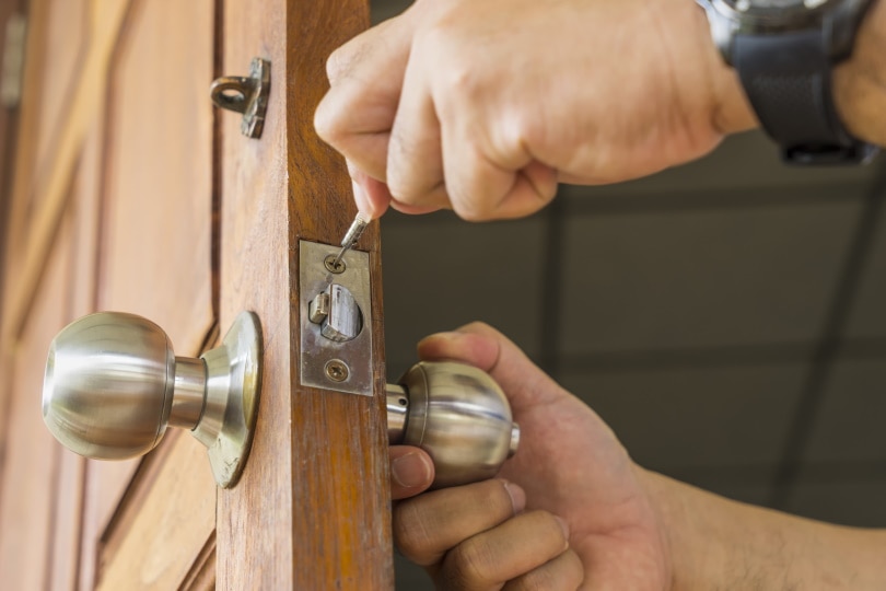 How to Lock a Door Without a Lock in 5 Steps