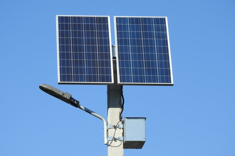 How Long Do Solar Batteries Last? What You Need To Know!
