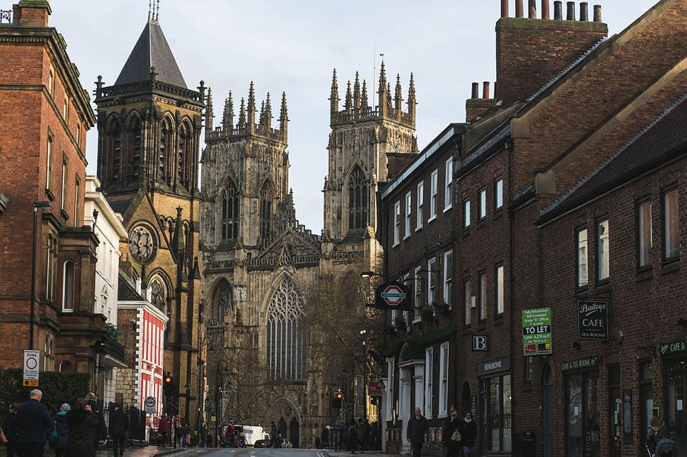 12 Safest Cities In The UK (2022 Update)