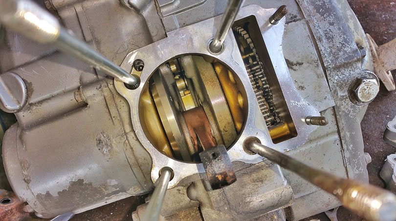 18 Different Types of Car Engines (with Pictures)
