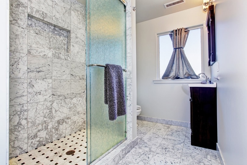 16 Different Types of Floor Tiles (With Pictures)