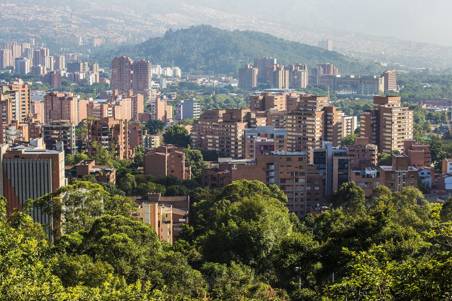 8 Most Dangerous Cities in Colombia (2022 Update)