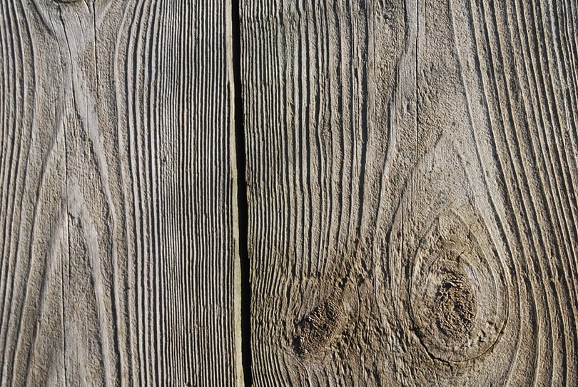 How to Paint a Deck in 5 Easy Steps (with Pictures)
