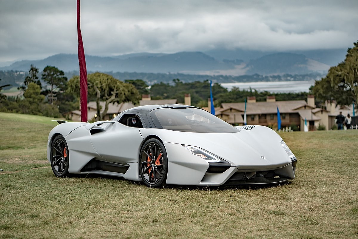 15 Fastest Cars In The World in 2022 (with Pictures)