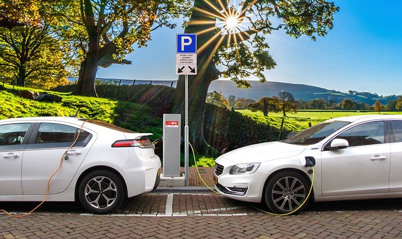 How Far Can an Electric Car Go on a Single Charge?