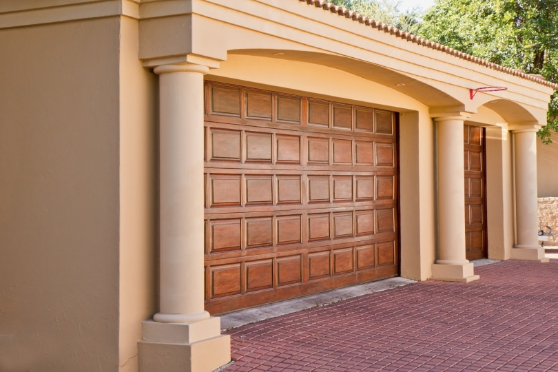 Can I Build My Own Garage? Costs, Risks, and Considerations