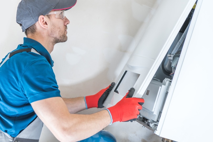 What Is the Cost to Replace a Furnace In 2022?