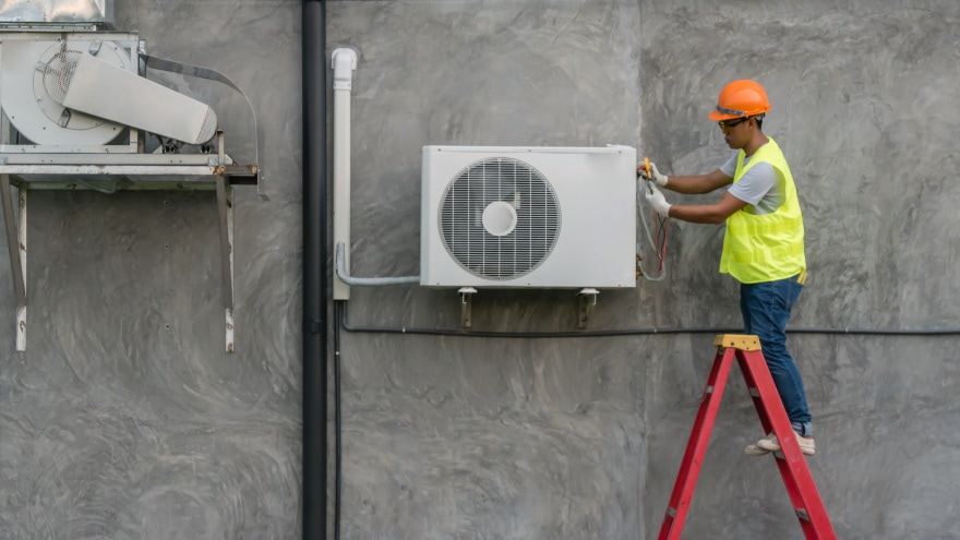 What Is the Cost to Replace an HVAC System in 2022?