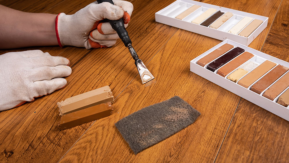 How to Fix Laminate Flooring in 4 Simple Steps