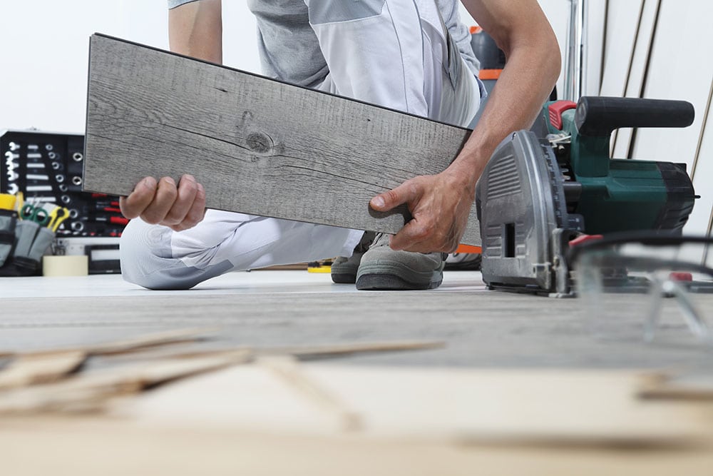 How to Fix Laminate Flooring in 4 Simple Steps
