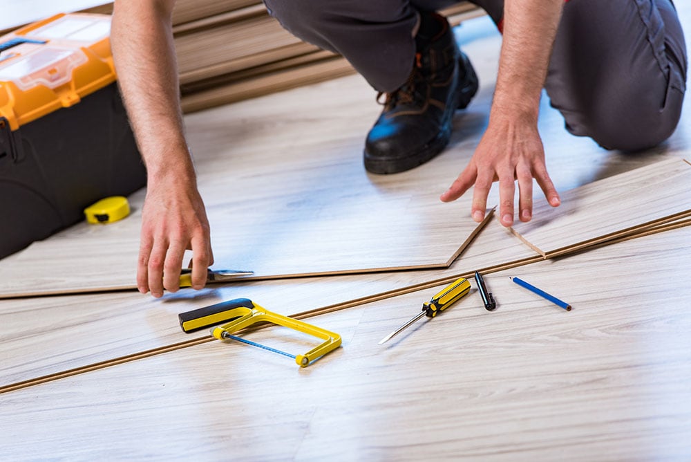 How to Fix Laminate Flooring in 4 Simple Steps