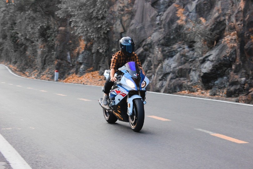 Motorcycle Helmet Laws By State – What You Need To Know!