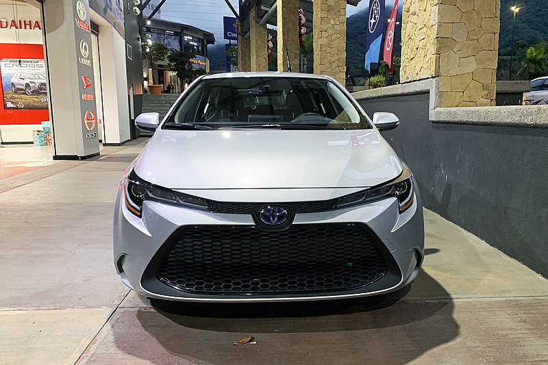 2022 Honda Civic vs. Toyota Corolla: Which One’s Best For Me?