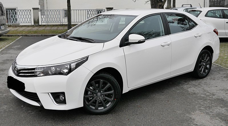 Lexus vs. Toyota: Comparing Quality, Style, and Sales