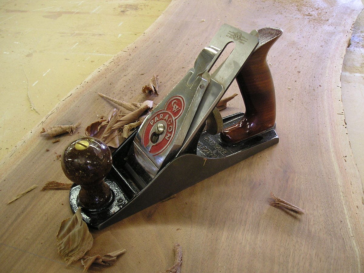 19 Different Types of Hand Planes & Their Uses (with Pictures)