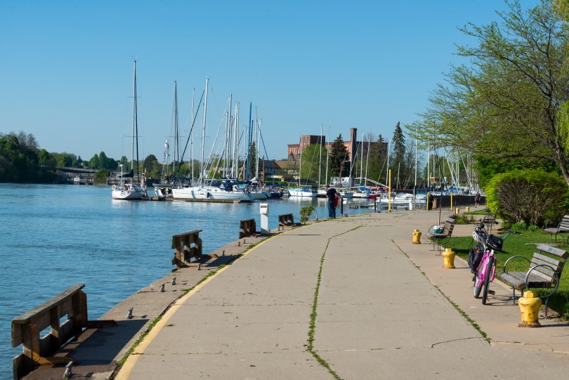 12 Hottest Cities in Canada – 2022 Update
