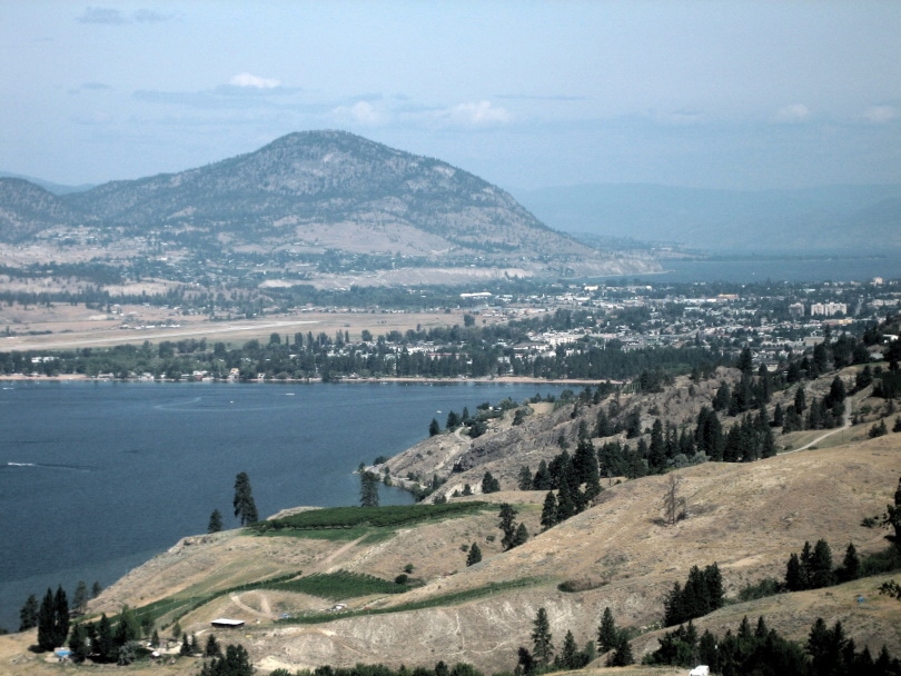 12 Hottest Cities in Canada – 2022 Update